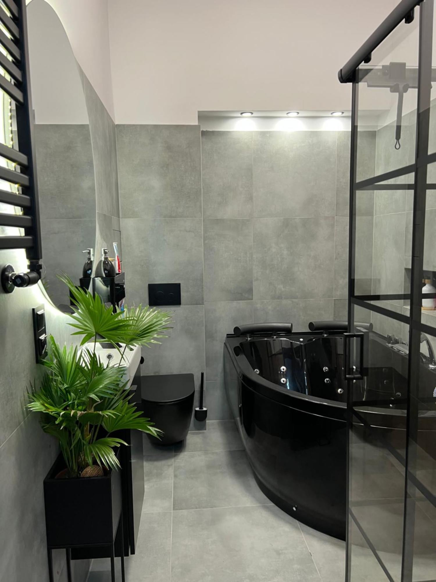 Loft W Centrum Z Jacuzzi Vratislav Exteriér fotografie